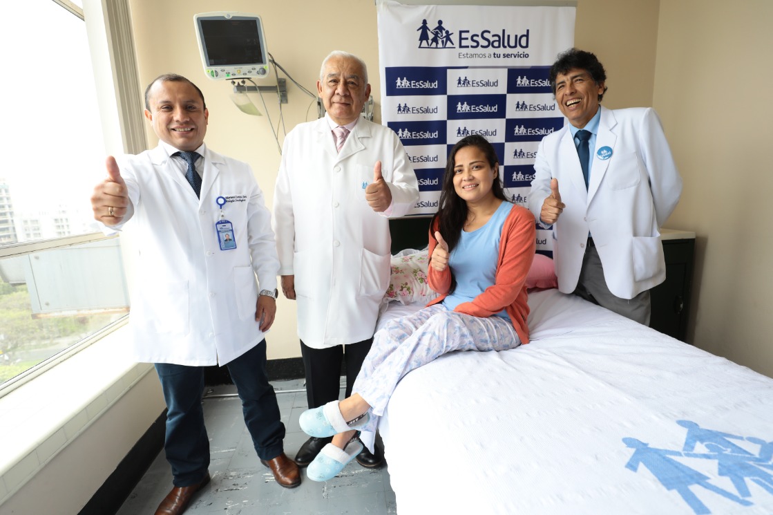 EsSalud realiza el primer trasplante de riñón con órgano incompatible en Latinoamérica
