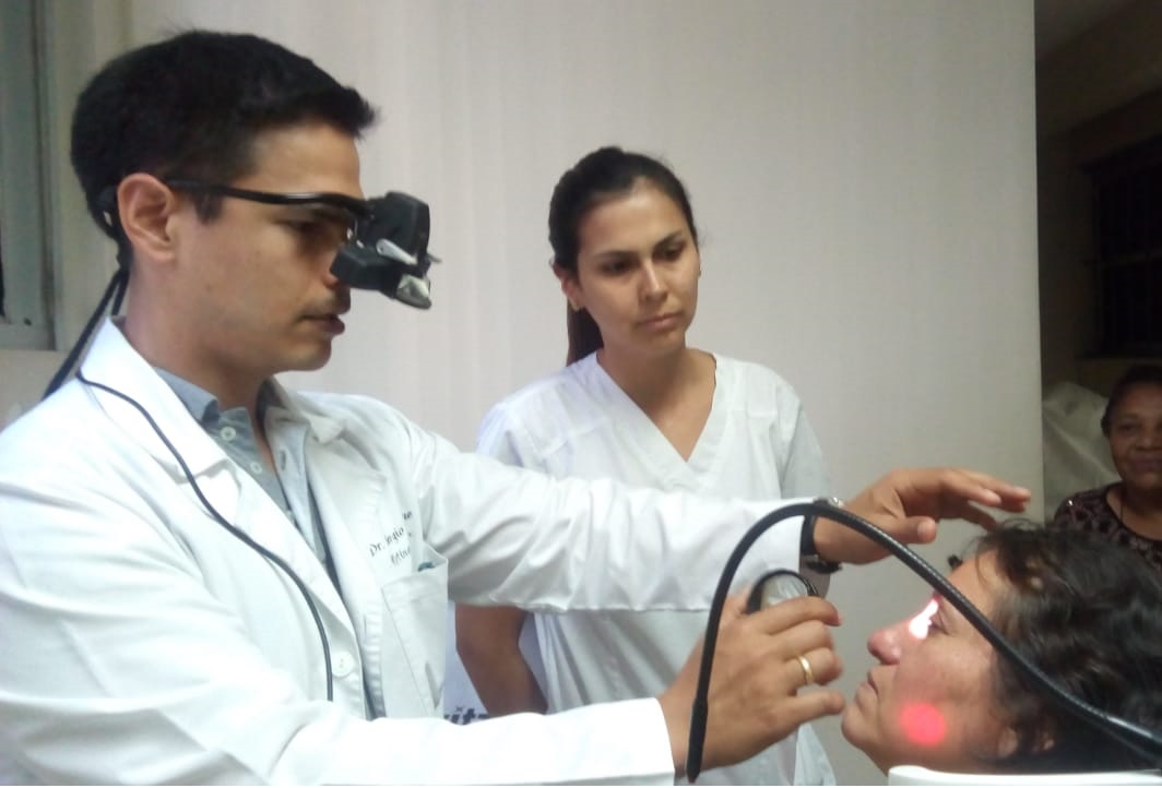 EsSalud Lambayeque realiza primera cirugía de desprendimiento de retina