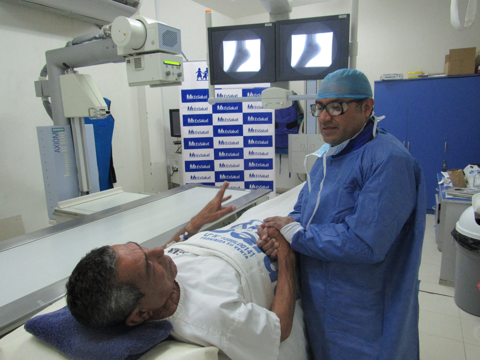 Con procedimiento especializado, médicos de EsSalud Tacna salvan pierna de paciente