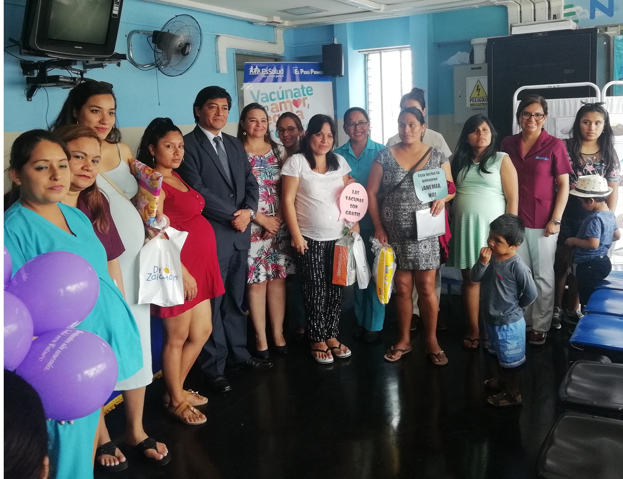 EsSalud La Libertad realizó lanzamiento de campaña de vacunación en la gestante