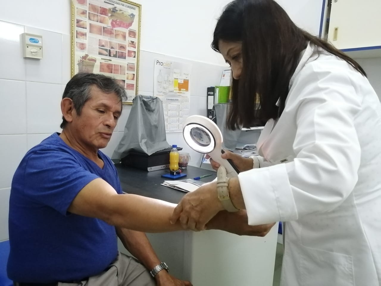 Más de 300 personas se beneficiaron con despistaje de cáncer de piel en EsSalud Piura
