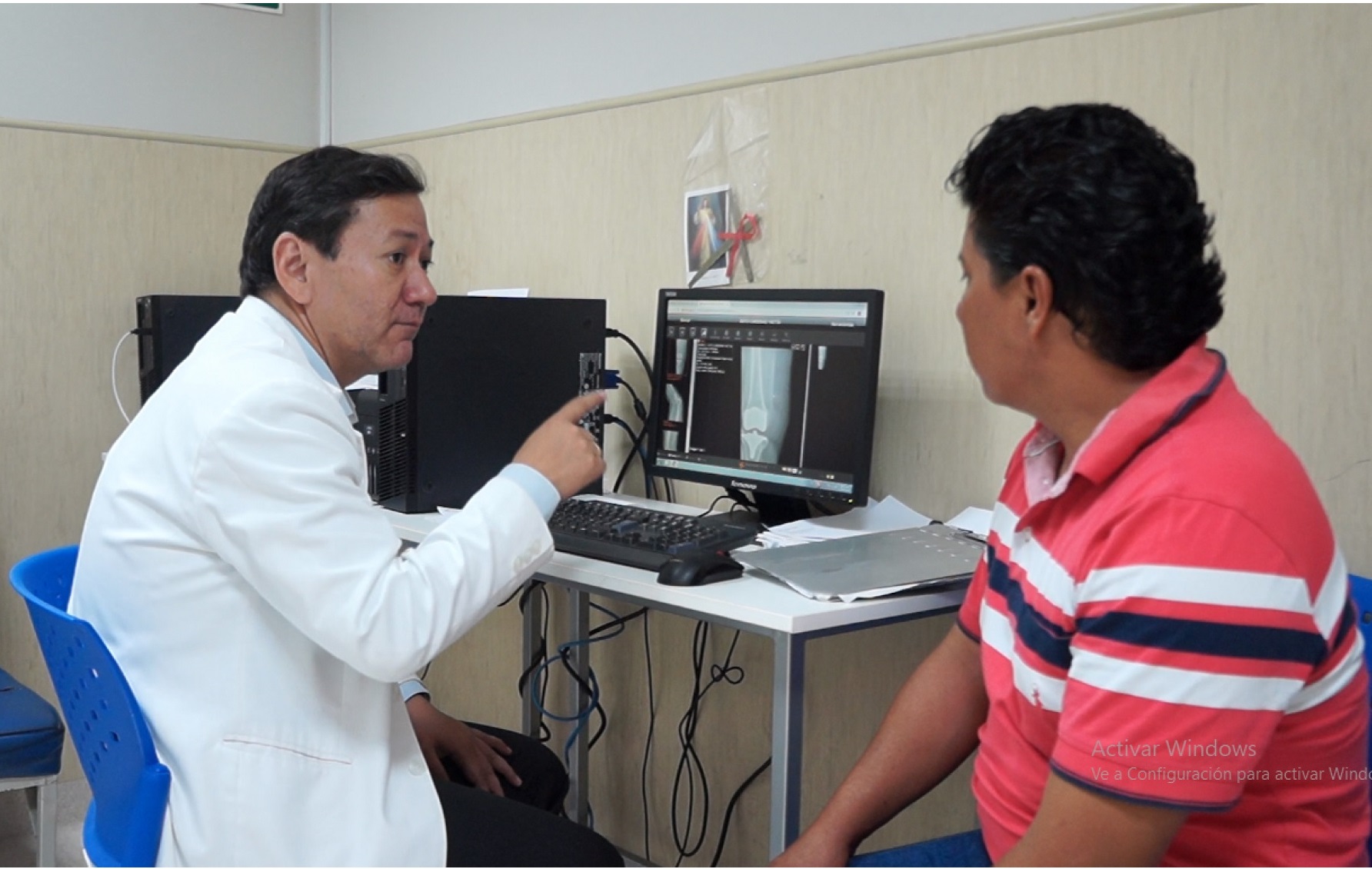 Essalud - EsSalud La Libertad mejora procedimiento de información médica a pacientes
