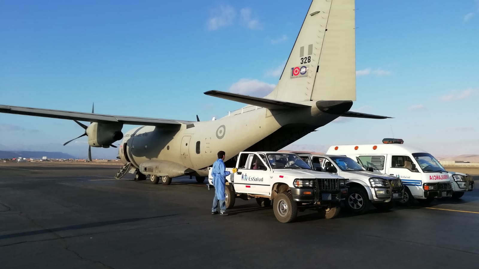 Essalud - EsSalud Tacna recibe nuevos equipos de protección personal