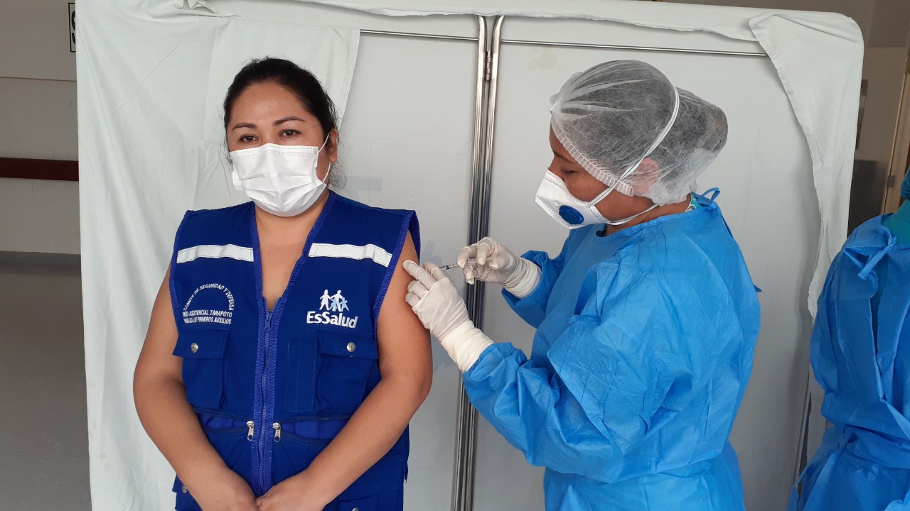 EsSalud Tarapoto inicia atenciones de vacunación para asegurados, desde el miércoles 13 de mayo