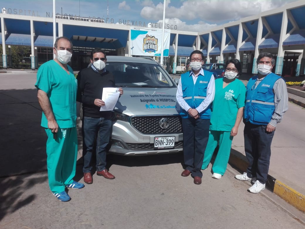EsSalud Cusco recibió moderno vehículo para visitar a los pacientes con Covid 19 en sus propios domicilios