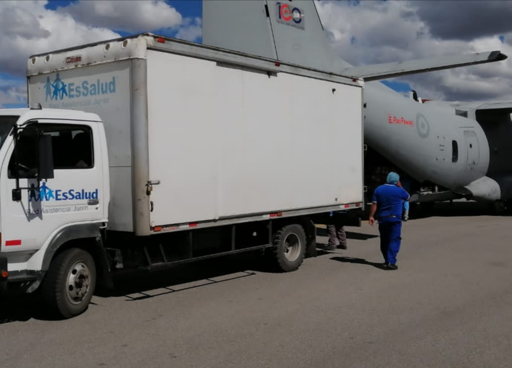 EsSalud Junín recibe tercer envío de equipos de protección para atender casos de Covid-19