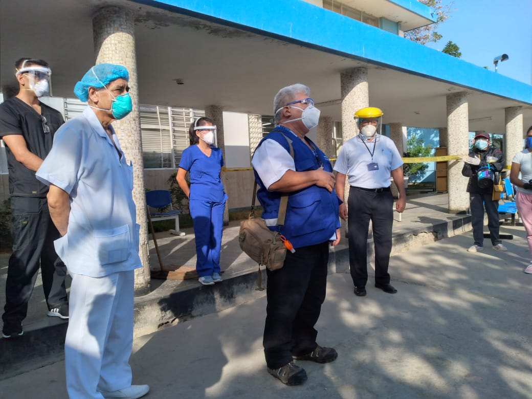Essalud - EsSalud Piura asegura entrega permanente de respiradores al personal asistencial de áreas Covid-19