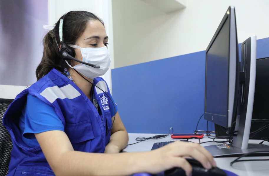 EsSalud implementa central telefónica para dar información a familiares de pacientes del hospital Almenara