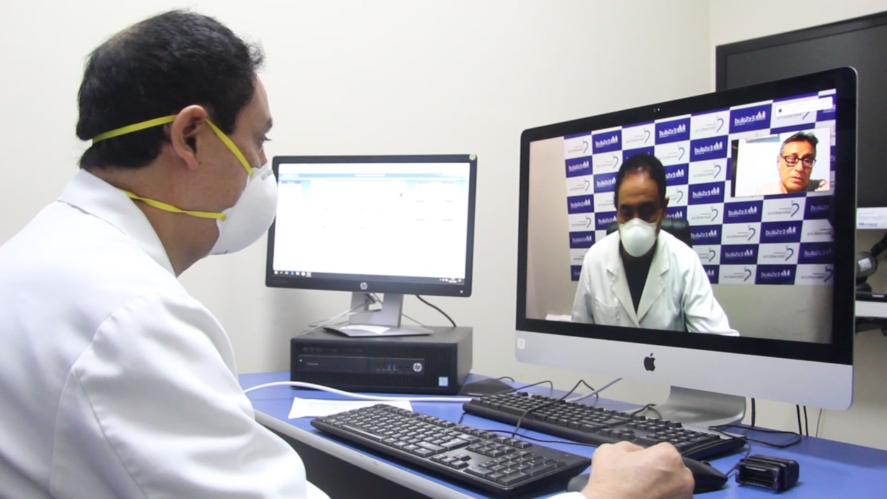 Médicos especialistas de EsSalud Áncash brindan teleconsultas a pacientes