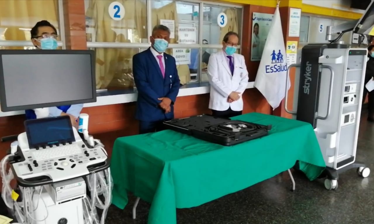 Con nuevos equipos para enfrentar al Covid-19 el Hospital III de EsSalud Áncash cumple 57 años