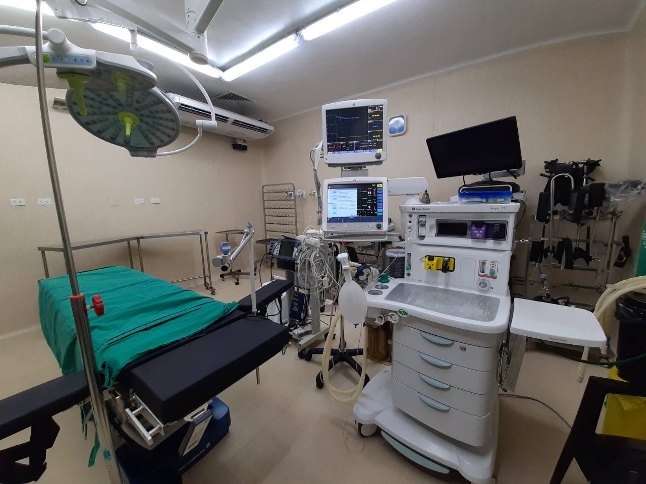 EsSalud Loreto implementa salas de cirugías con modernos equipos biomédicos