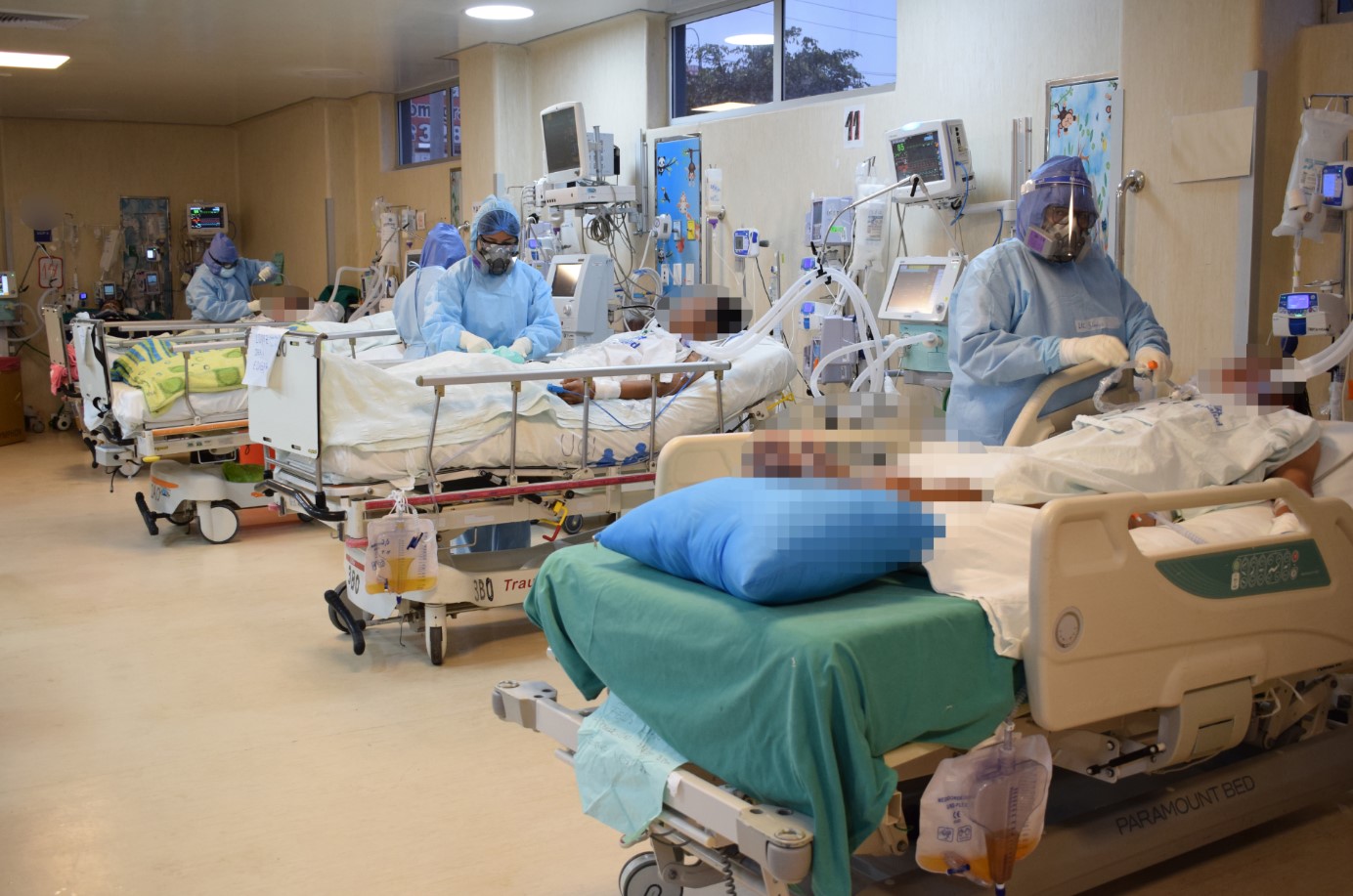 Essalud - EsSalud: cerca del 40% de pacientes Covid-19 en UCI del hospital Almenara son adultos mayores