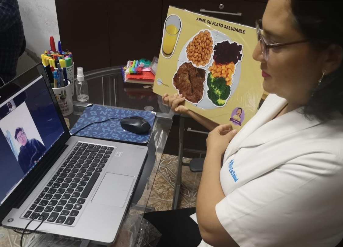 EsSalud Huánuco realiza sesiones educativas sobre nutrición, mediante plataforma virtual