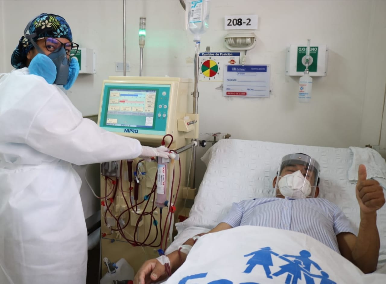 EsSalud Huánuco implementa Sala de Hemodiálisis para atención exclusiva de pacientes Covid-19