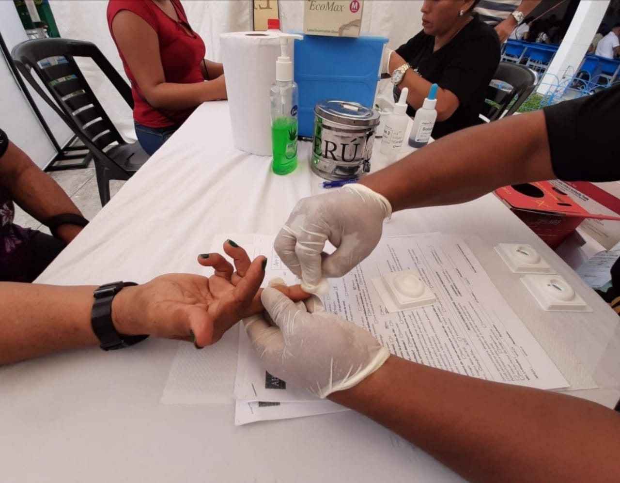 Más de 200 asegurados con VIH de EsSalud Loreto reciben tratamiento en Hospital III Iquitos