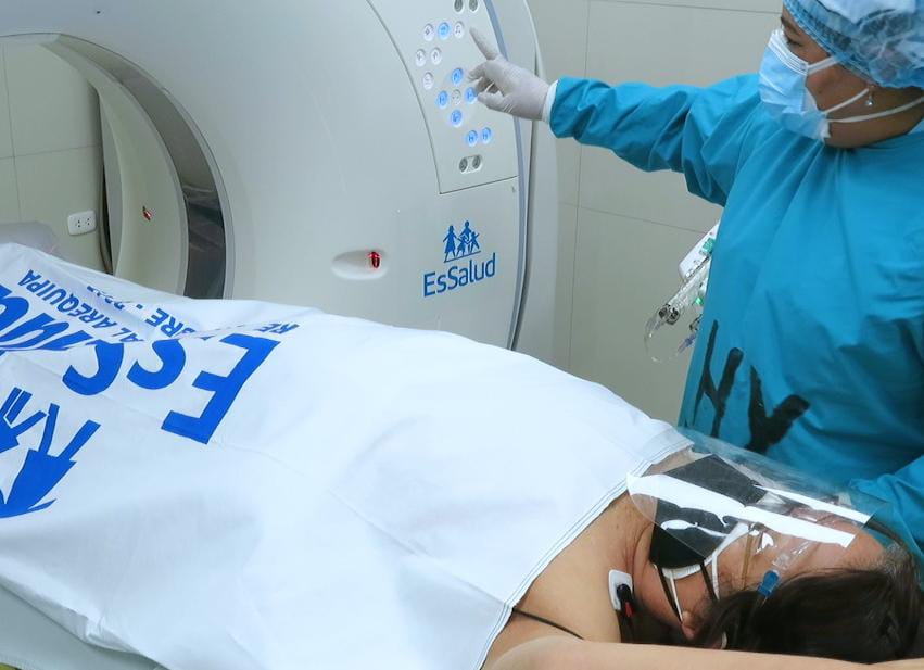 EsSalud Arequipa realiza novedoso procedimiento para evitar problemas cardiacos en pacientes