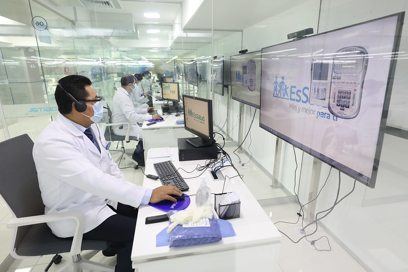 Centro de Telemedicina de EsSalud superó el millón de consultas virtuales a nivel nacional en 9 meses de funcionamiento