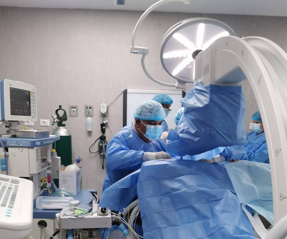 En EsSalud Tacna efectúan procedimiento cardiaco especializado denominado cineangiocoronariografía