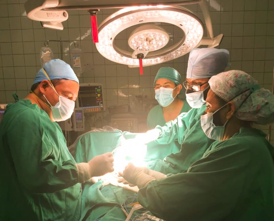 Essalud - En EsSalud Huánuco se convoca a profesionales de la salud para laborar en la institución