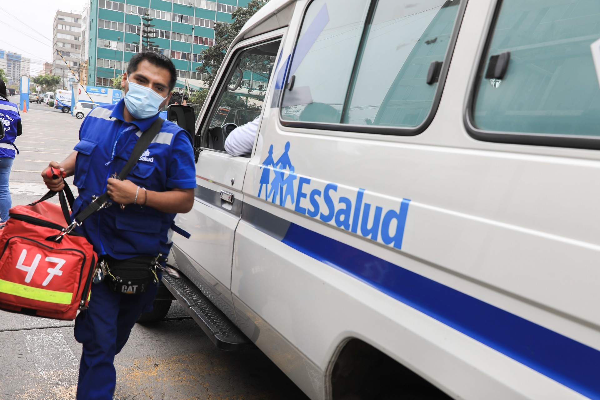 Essalud - Huaraz: Brindamos casi 3000 atenciones médicas y procedimientos a través de Hospital Perú