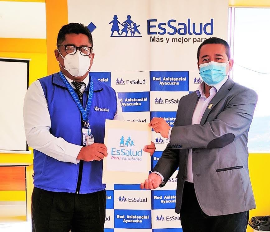 Essalud - EsSalud Ayacucho recibe terreno para construcción de policlínico en Cangallo