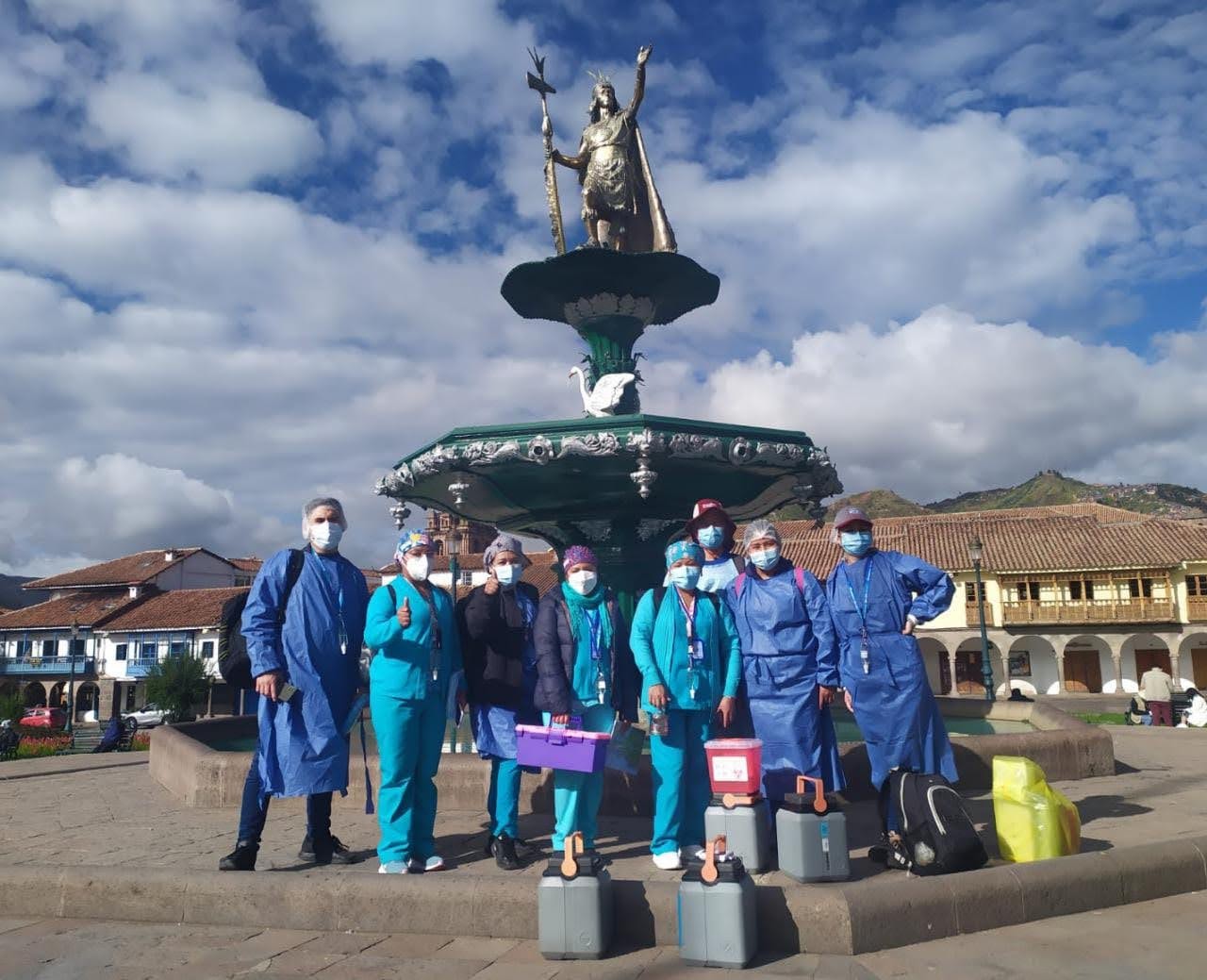 Essalud - EsSalud Cusco acude casa por casa para vacunar contra Covid-19