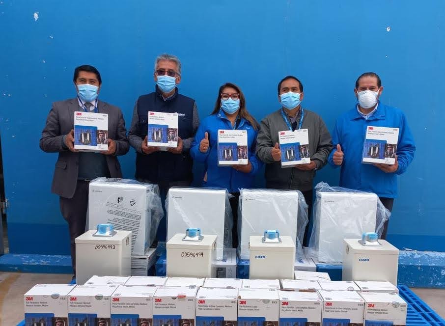 Essalud - EsSalud Puno recibe equipos médicos para el reinicio de atención en odontología
