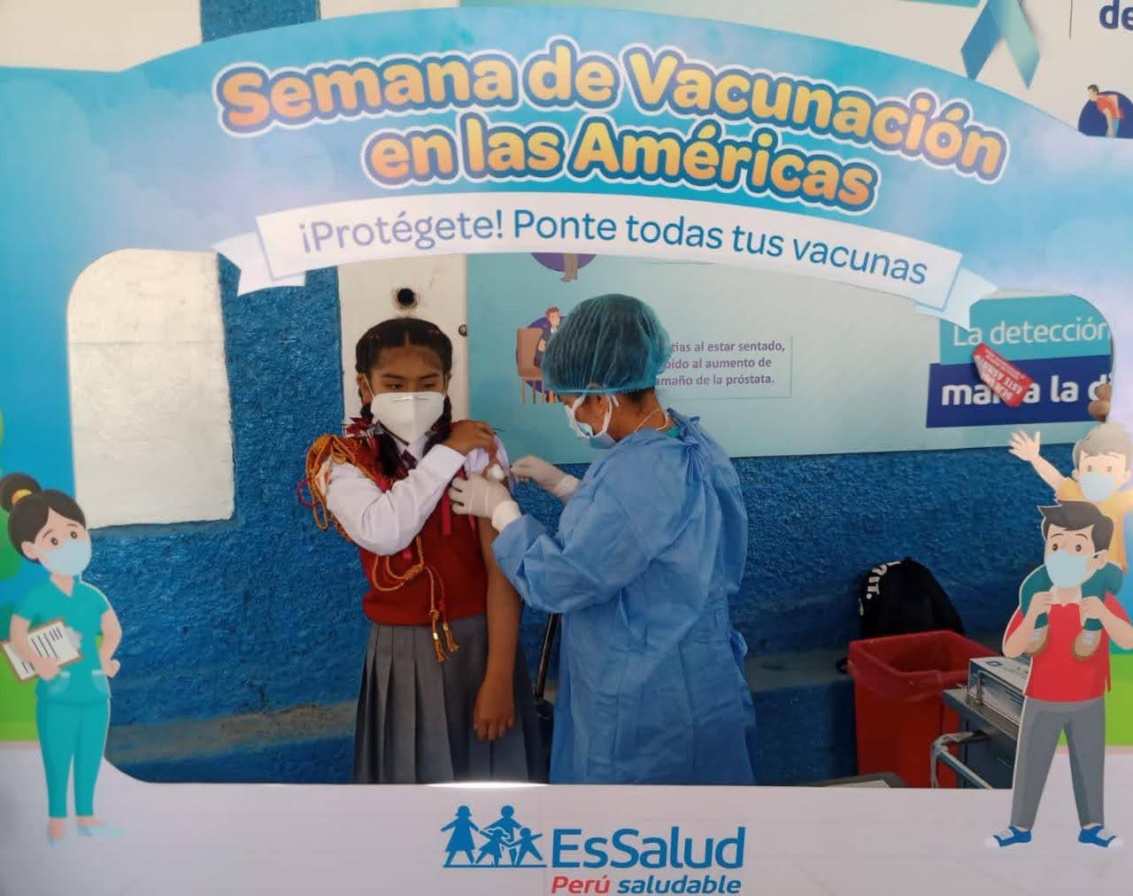 Essalud - EsSalud Apurímac participa activamente en Semana de Vacunación de Las Américas