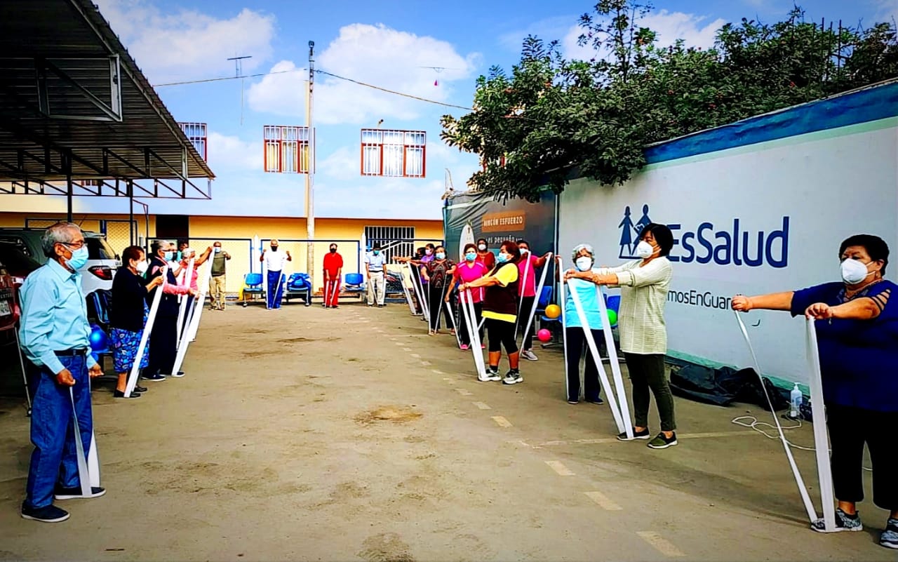 Essalud - En C.A.P. Laredo de EsSalud La Libertad retornaron actividades presenciales en Rehabilitación y Fitoterapia