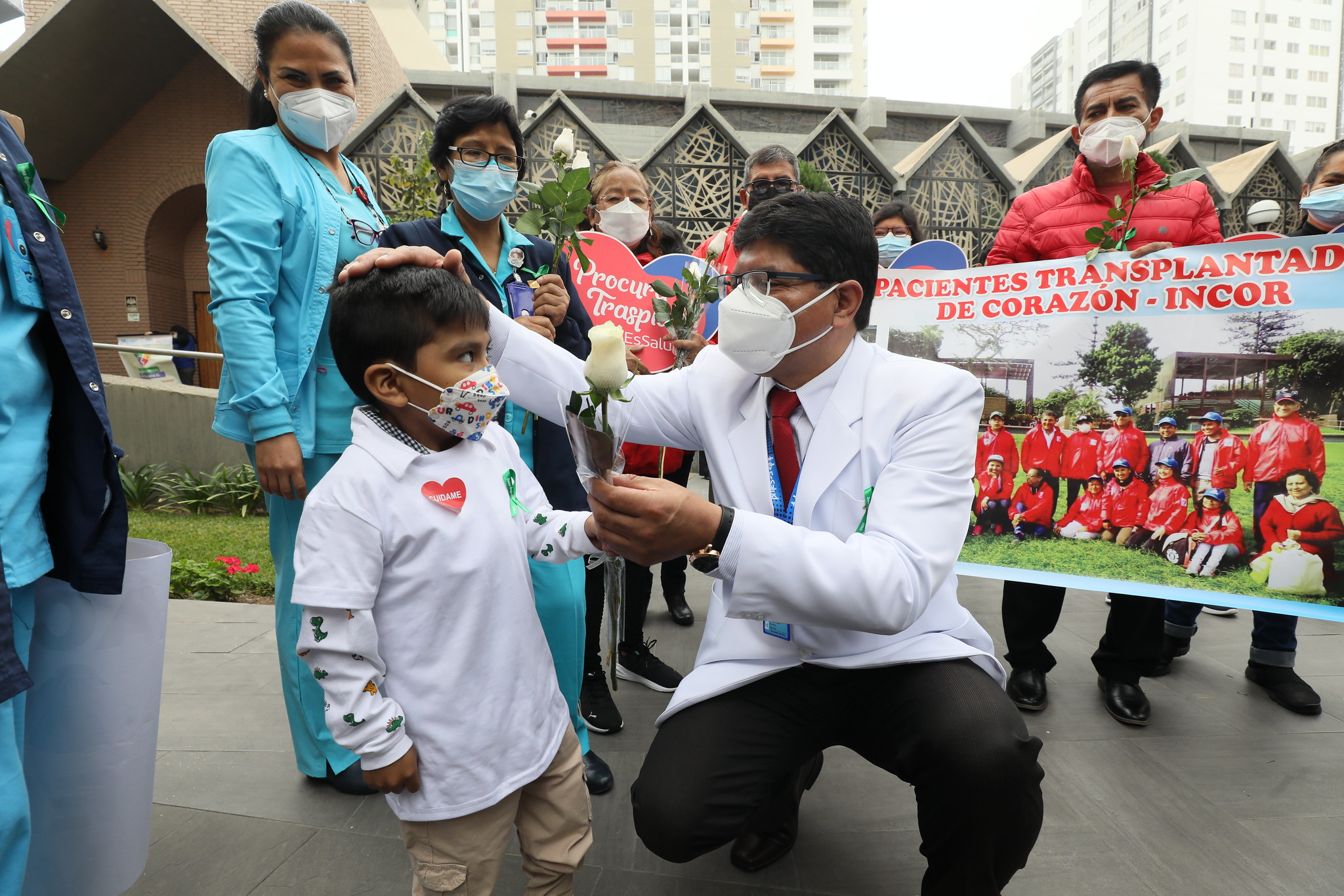 Essalud - EsSalud advierte que solo hay dos donantes por cada millón de habitantes en el Perú