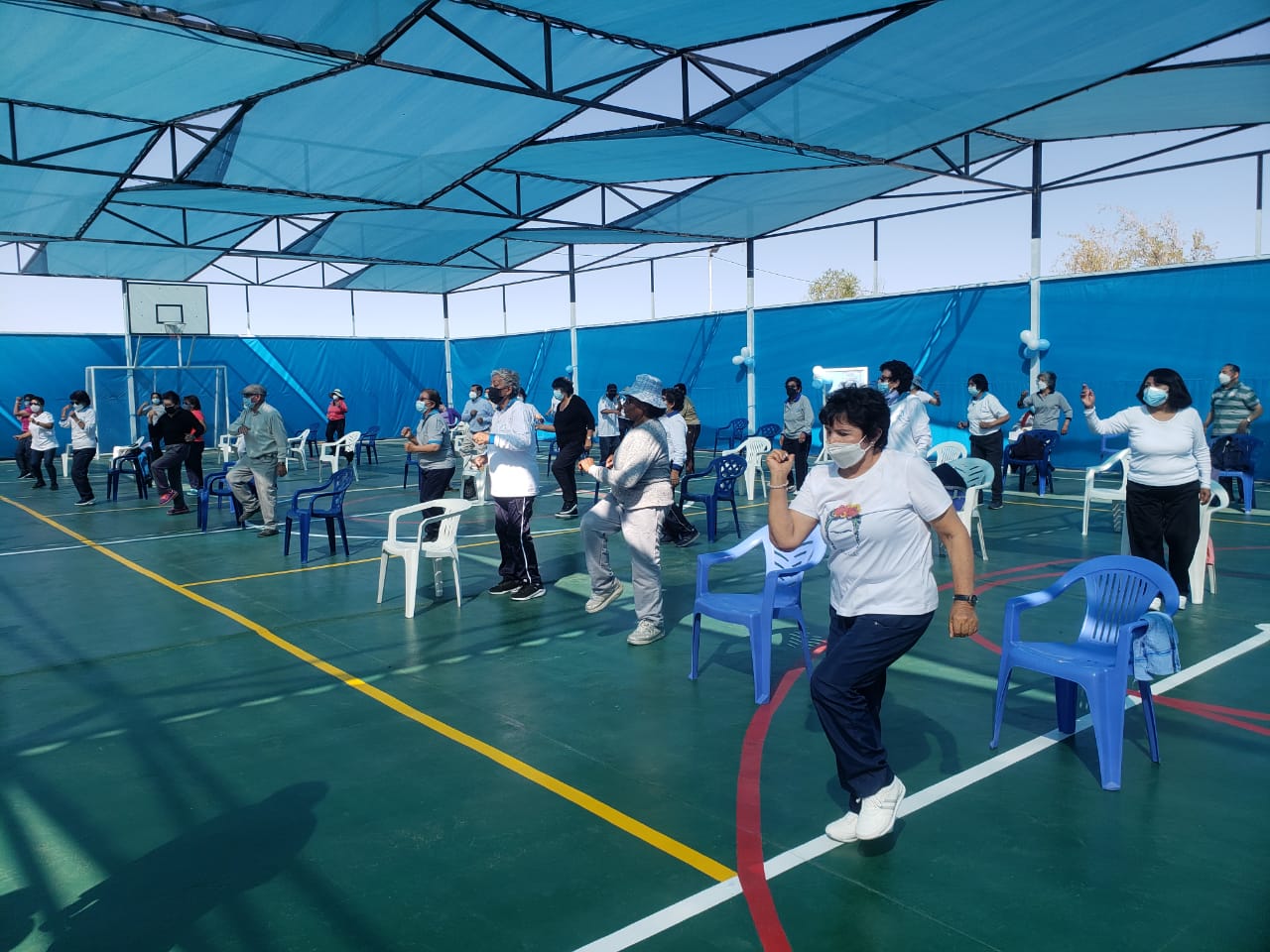 Essalud - EsSalud Arequipa reinicia actividades presenciales en los Centros de Adulto Mayor