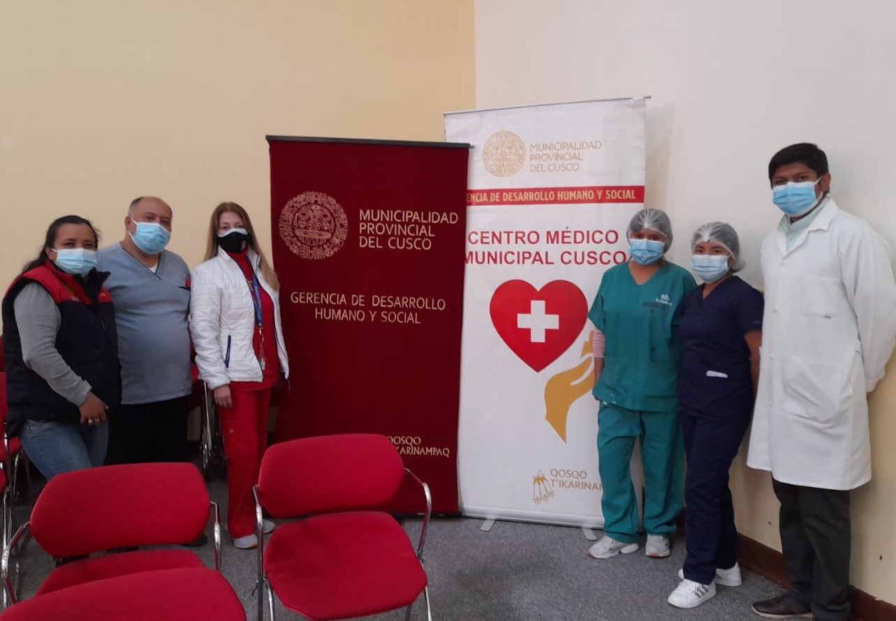 Essalud - EsSalud Cusco destaca solidaridad de trabajadores municipales que donaron sangre