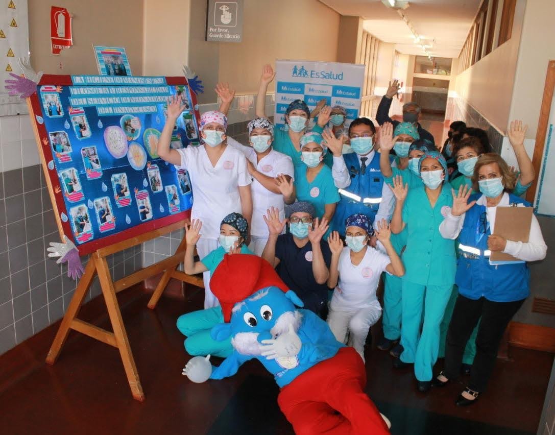 Essalud - Servicio de Neonatología del Hospital Guevara Velasco de EsSalud Cusco gana concurso interno sobre higiene de manos
