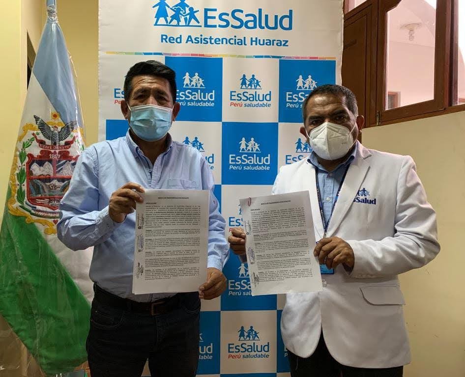 Essalud - EsSalud Huaraz suscribe acuerdo con Municipalidad de Huaylas en beneficio de Centro Médico de Caraz