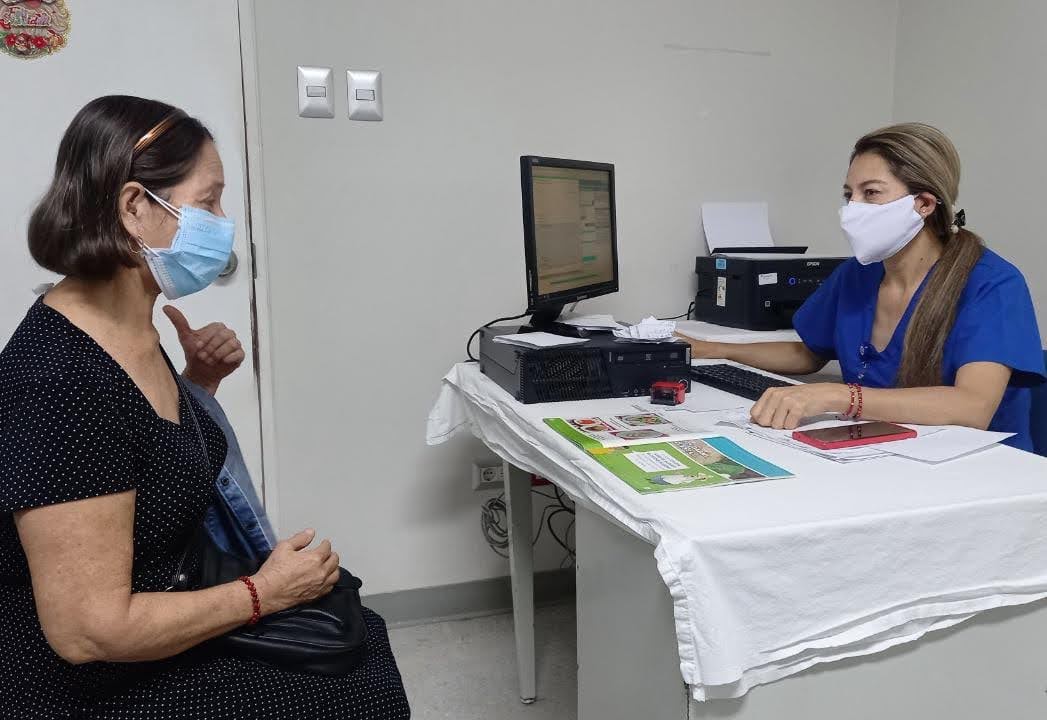 Hospital Perú, en EsSalud Tarapoto, realiza desembalse en consulta externa
