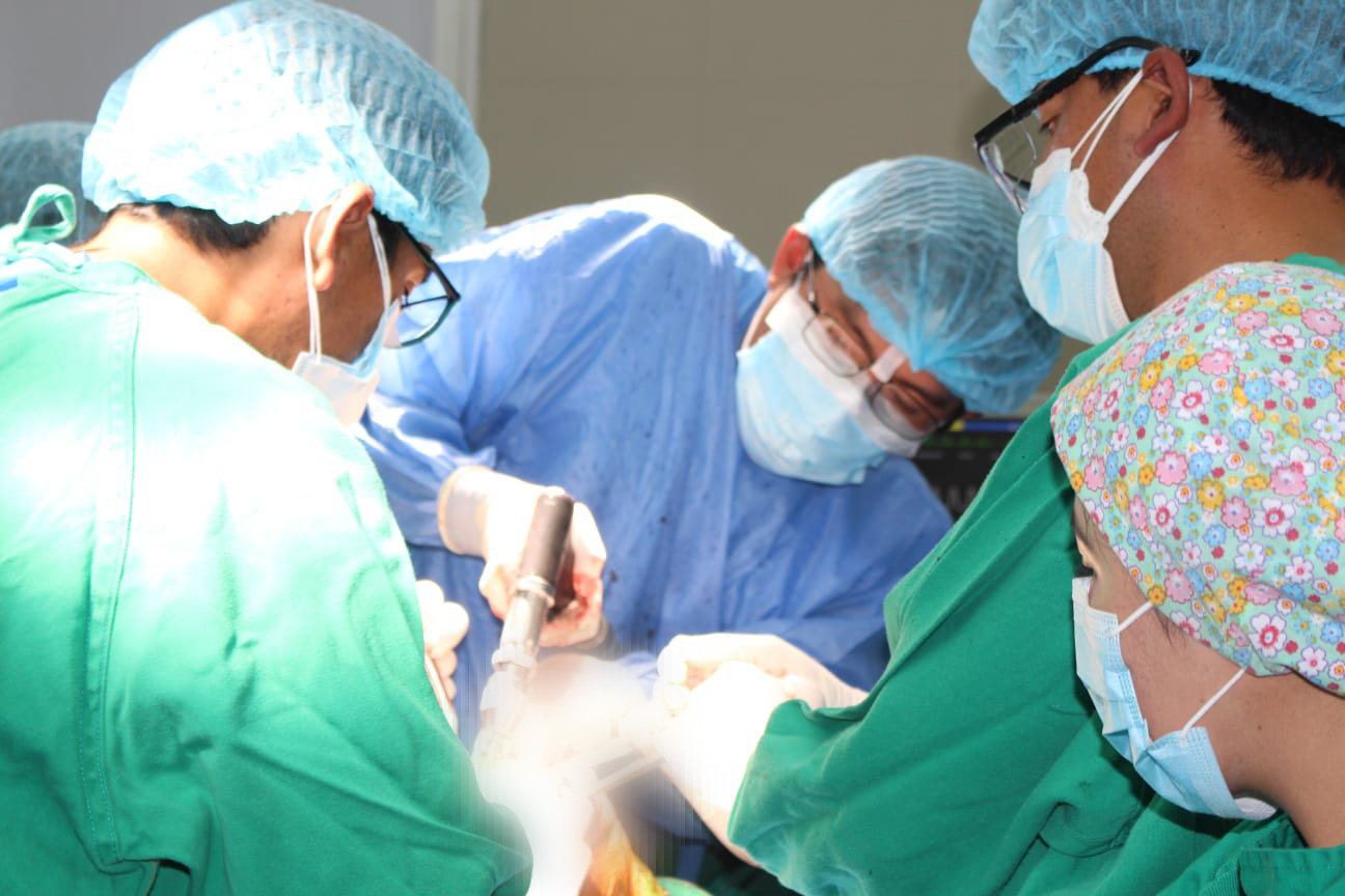 Essalud - EsSalud Puno reactiva los servicios de cirugía de ortopedia y traumatología