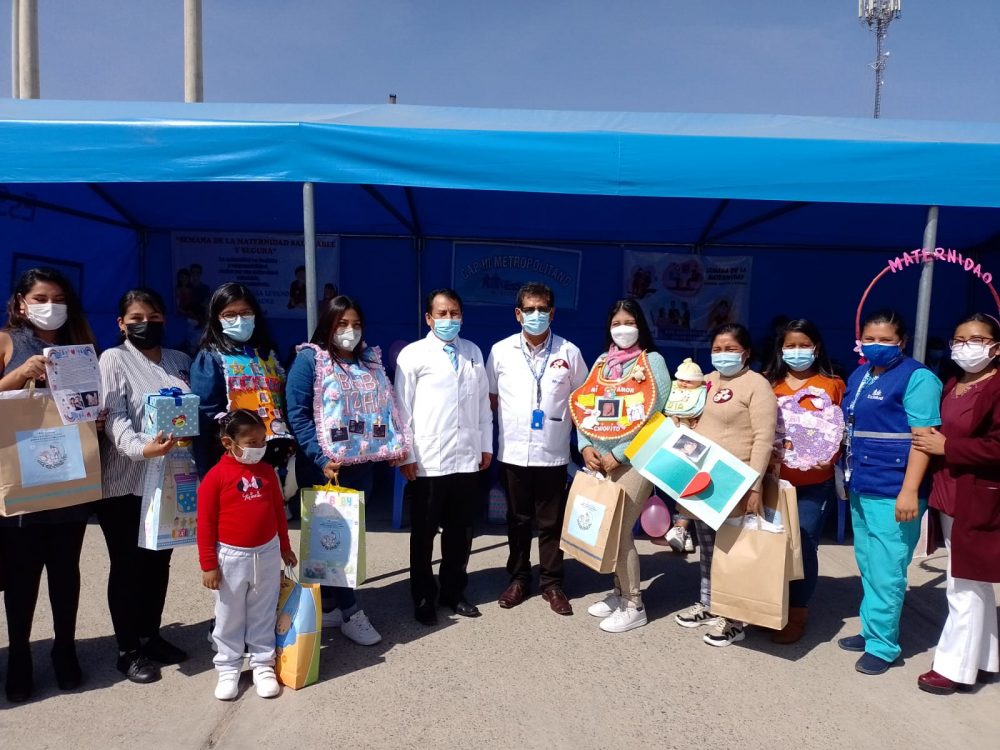 Gestantes de EsSalud Tacna participan en Semana de la Maternidad Segura y Saludable