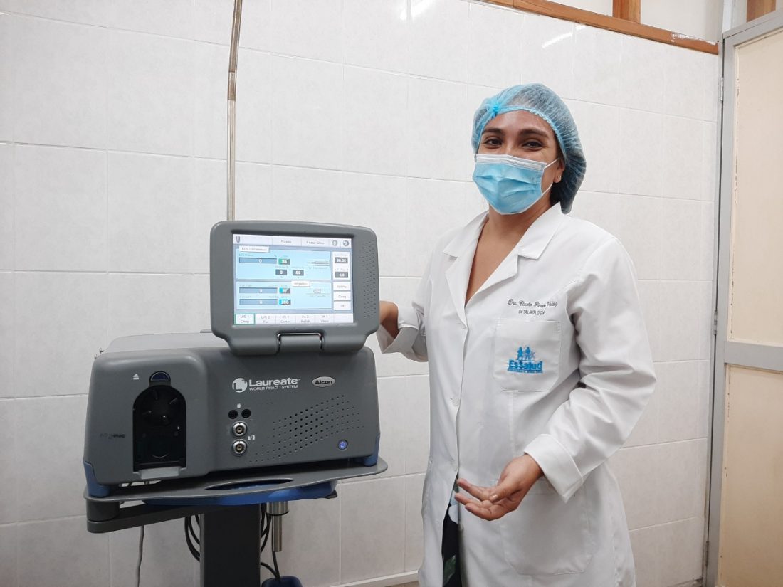Essalud - EsSalud Loreto adquiere moderno equipo para cirugía de catarata