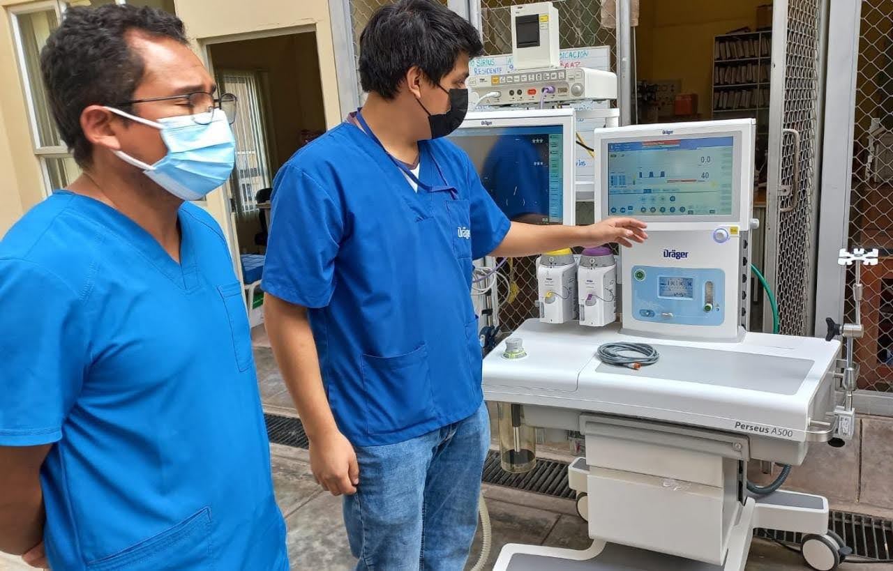 Essalud - EsSalud Apurímac recibe dos modernos equipos de anestesia