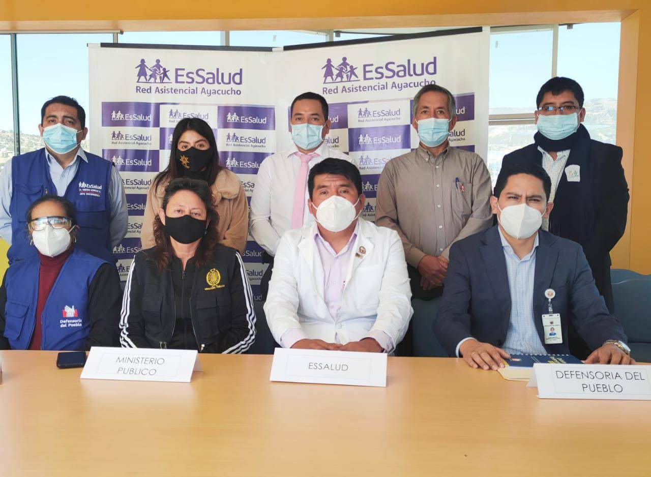 Essalud - EsSalud Ayacucho fortalece la calidad de la atención a los asegurados