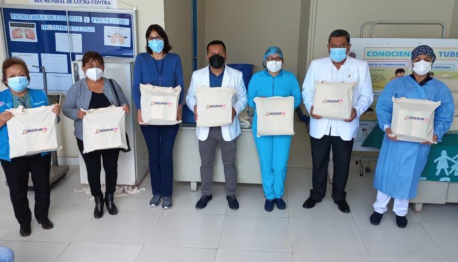 EsSalud Áncash entrega kit anticovid a pacientes del programa de TB