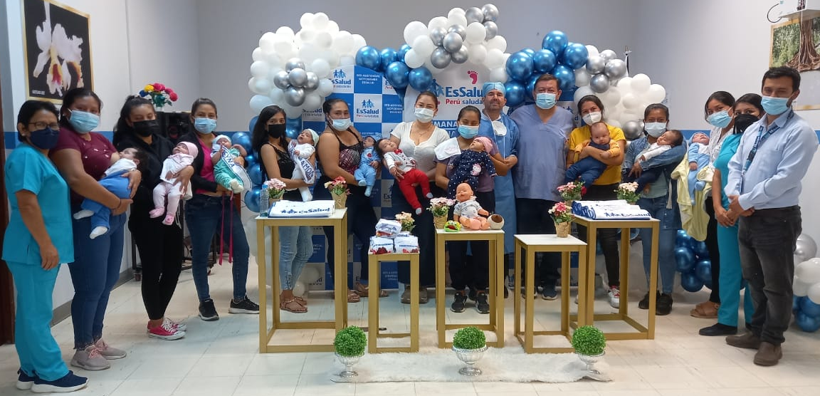 EsSalud Moyobamba realiza sesión demostrativa de lactancia materna