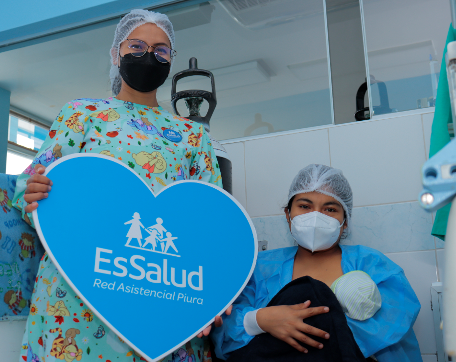 Essalud - EsSalud Piura promueve consumo de leche materna para fortalecimiento y crecimiento de los bebés