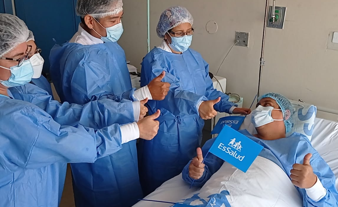 Essalud - EsSalud Lambayeque realizó más de mil cirugías de alta complejidad desde julio