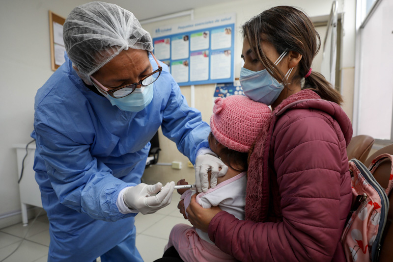Essalud - EsSalud vacunará contra el COVID-19 a niños menores de 5 años este fin de semana