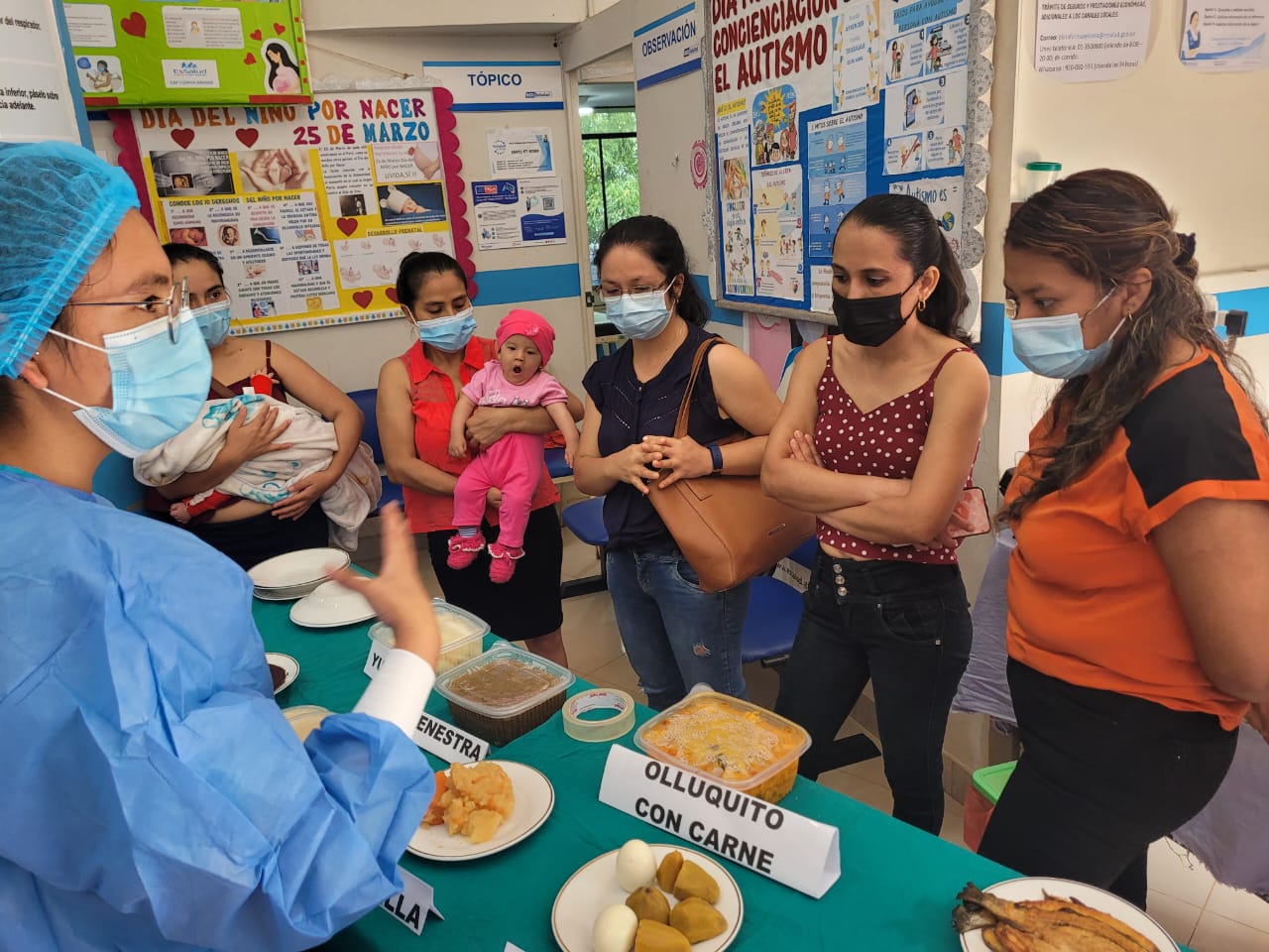 EsSalud Amazonas realiza sesiones demostrativas de preparación de alimentos en lucha contra anemia