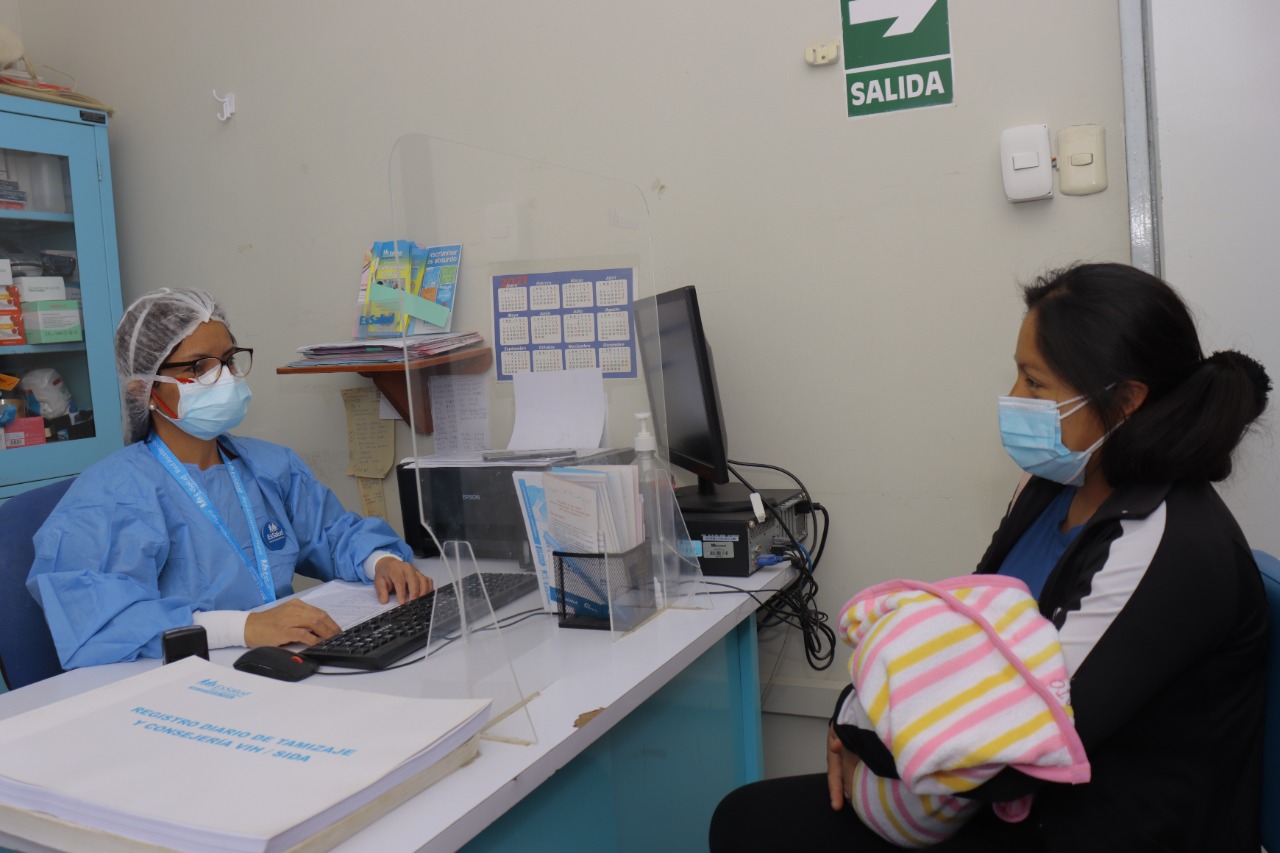 EsSalud Piura realizó la primera jornada de vacunación masiva a niños menores de 5 años