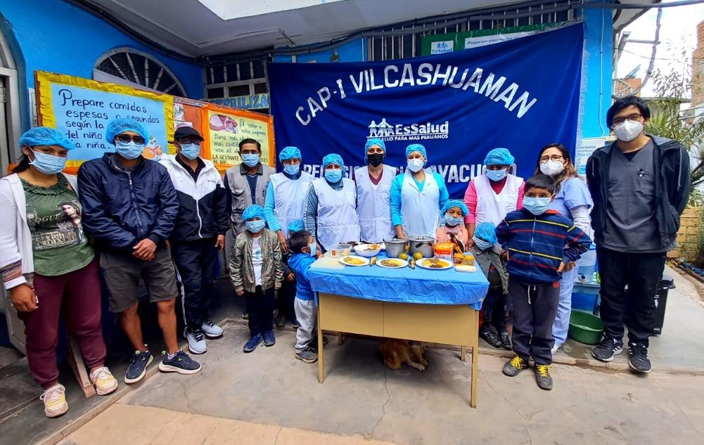 EsSalud Ayacucho realiza sesión demostrativa de alimentación para prevenir la anemia en Vilcashuamán