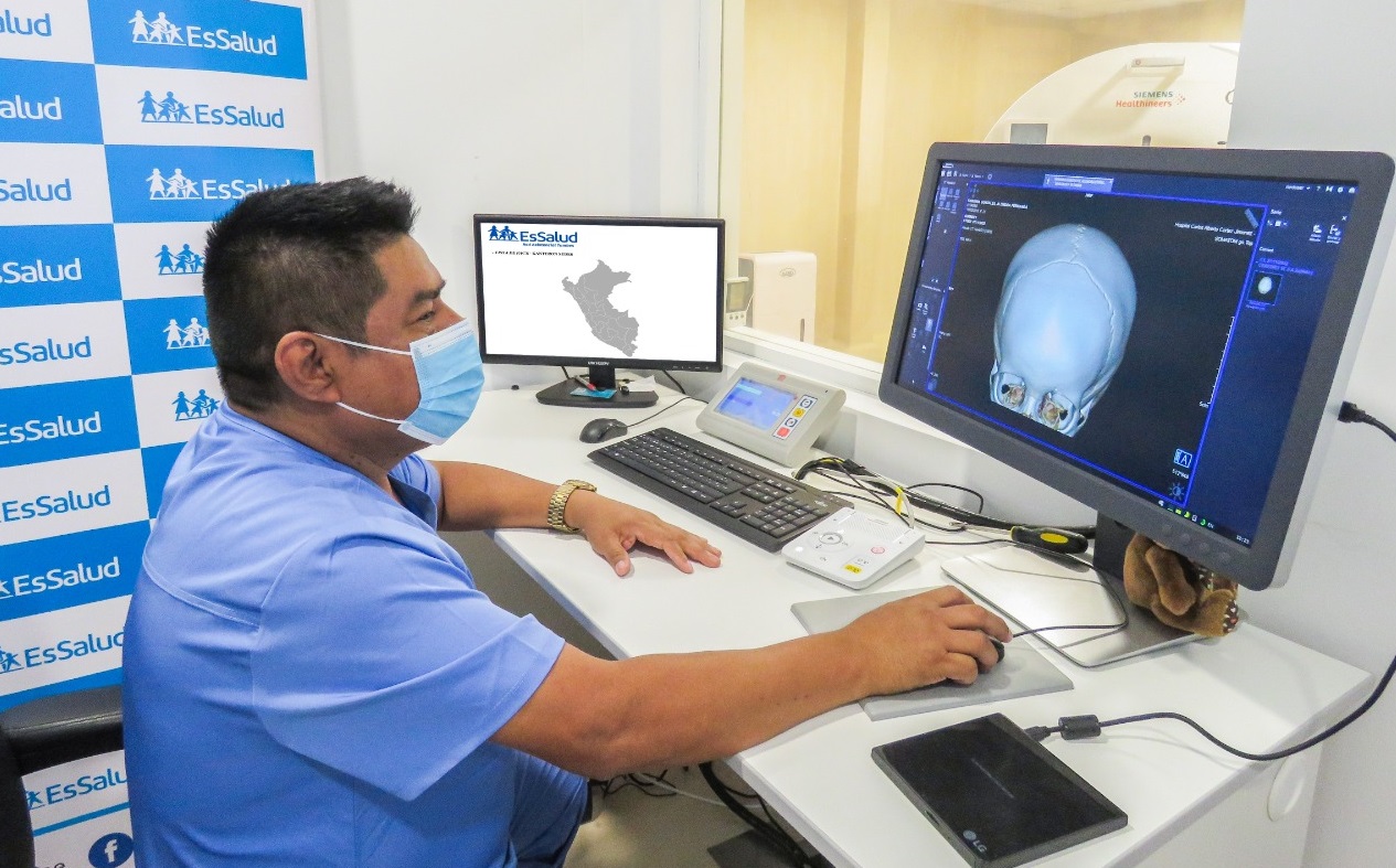 Essalud - EsSalud Tumbes implementa sistema de visualización de imágenes médicas a nivel nacional