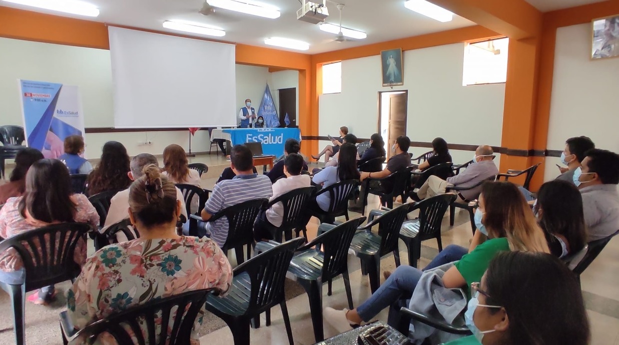 Essalud - EsSalud La Libertad desarrolló con éxito taller de “Humanización, Ética y sensibilización de los Servicios de salud”